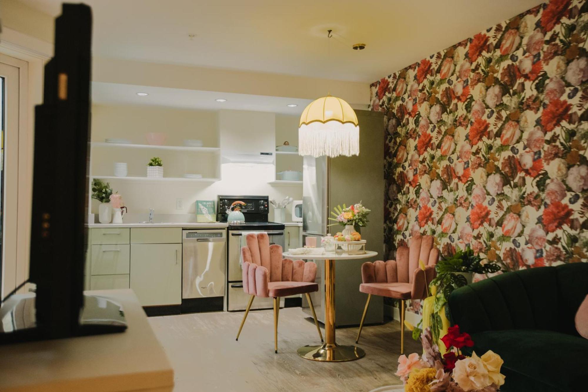 The Garden Room At Waddington Flats Victoria Exteriér fotografie